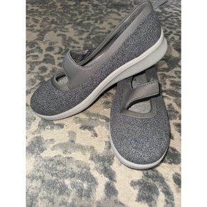 New Clarks cloud steppers cushion grey‎ women’s 7